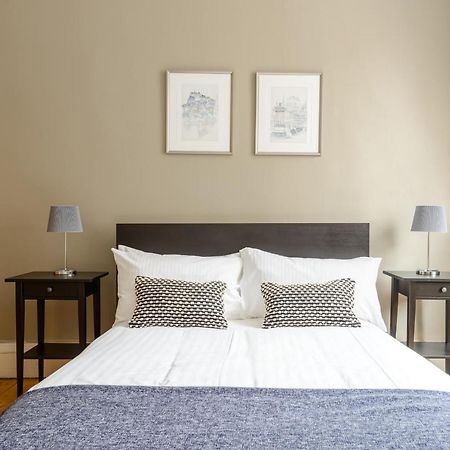 2 Bed Old Town Apartment - Next To Castle EDI Exterior foto